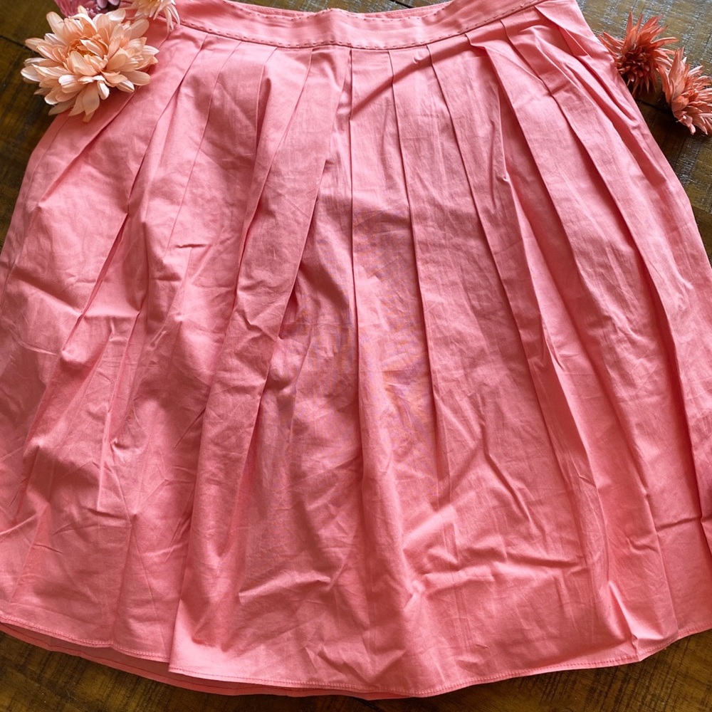 TABARI Vibrant Coral pleated skirt